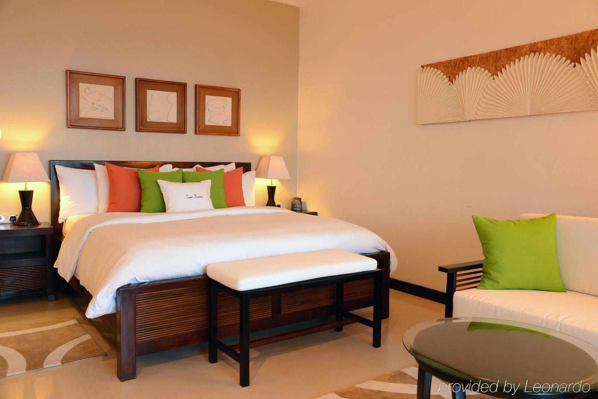 Doubletree By Hilton Seychelles Allamanda Resort & Spa Takamaka Exterior foto